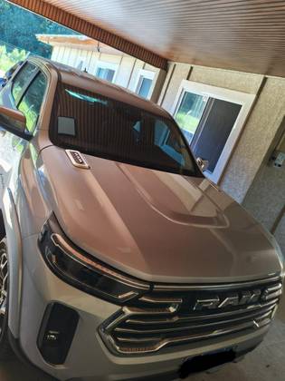 RAM DAKOTA 2.2 TURBO DIESEL LARAMIE 4X4 AUTOMÁTICO